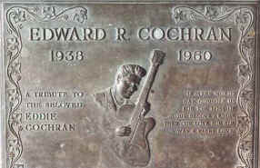 cochraneddie2.jpg (43232 bytes)